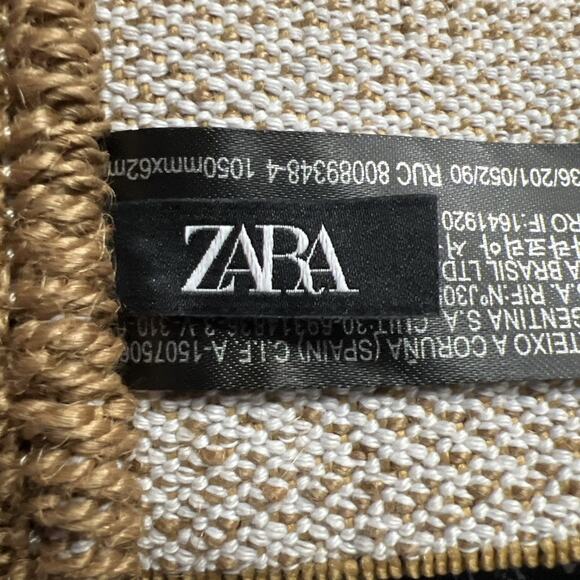 Zara Wide Stretch Belt ( See Picture For Measurements ) - Picture 5 of 7
